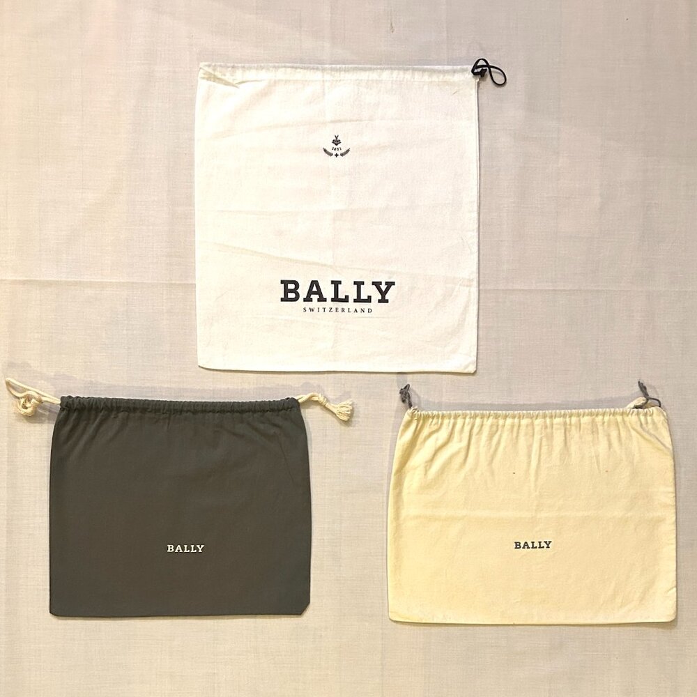 BALLY Final Markdown! White Drawstring Gray Cream Dust, Store, Travel Bags Set 3